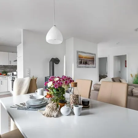 Holiday home Strandhaus Ambiente 2