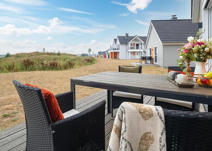 Strandhaus Ambiente 2 *